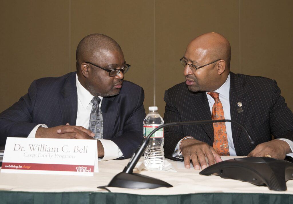 Casey's President and CEO Dr. William C. Bell and Philadelphia Mayor Michael A. Nutter