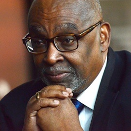 Norman B. Rice, miembro emérito del consejo de administración de Casey Family Programs.