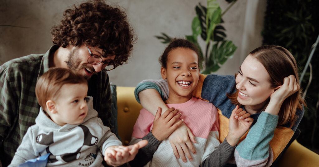 ¿Cómo podemos garantizar que la separación de los niños de sus familias sea una intervención de último recurso?