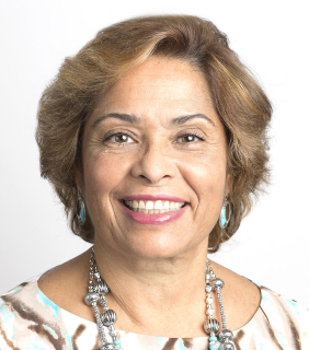 Portrait of America Bracho, MPH, CDE.
